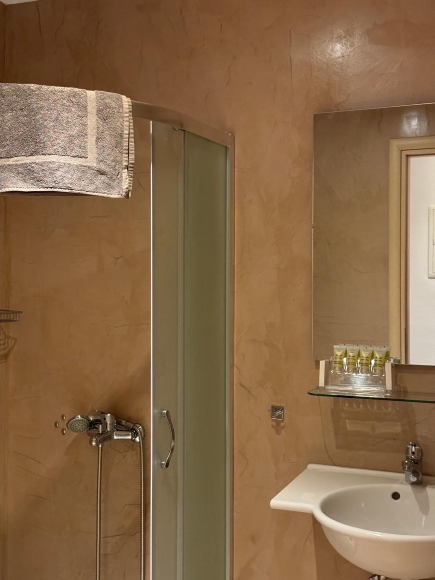 Aelia Rooms & Apartments Chora  Luaran gambar